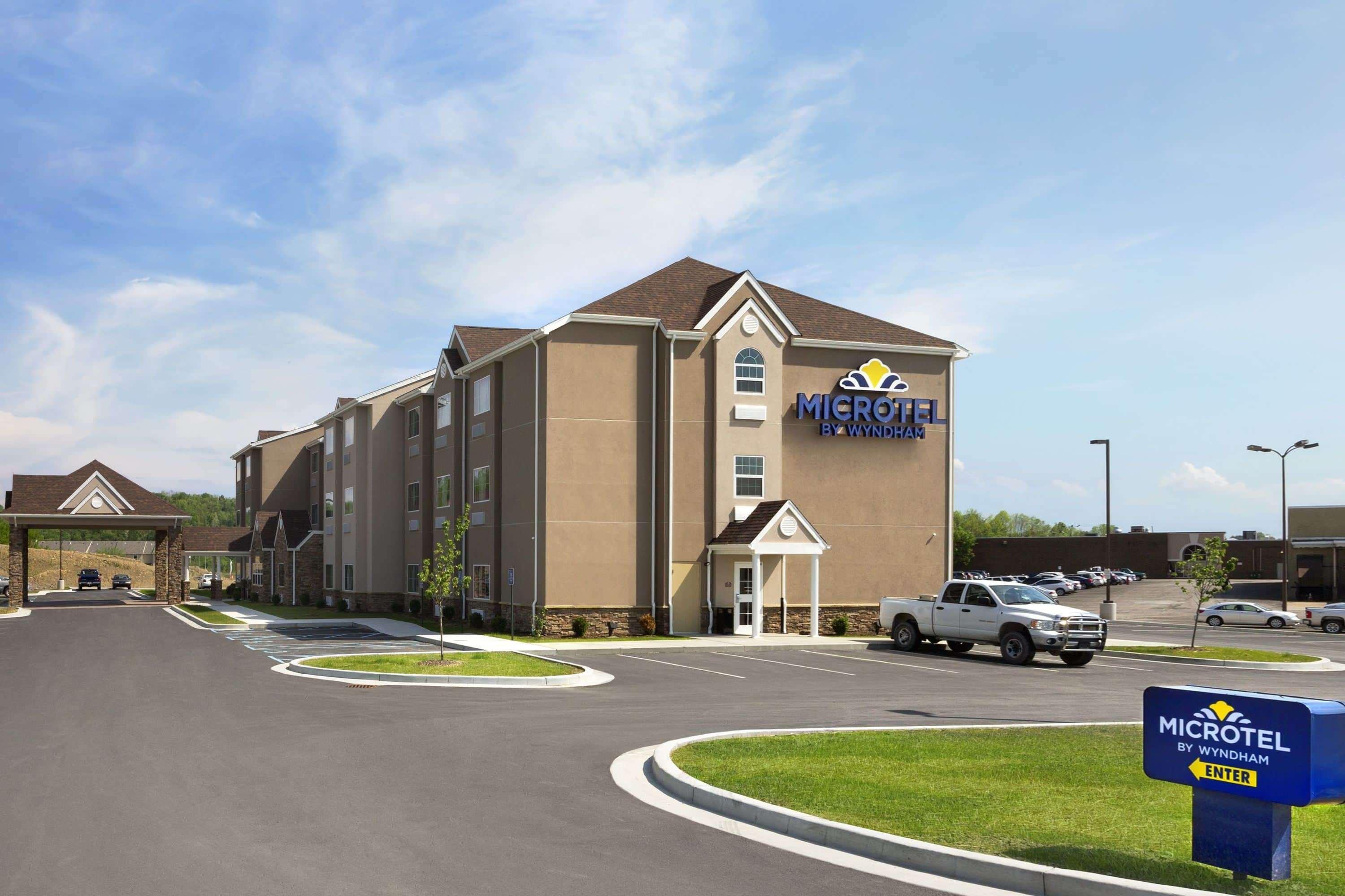 Sonesta Essential Fairmont Hotel Екстериор снимка