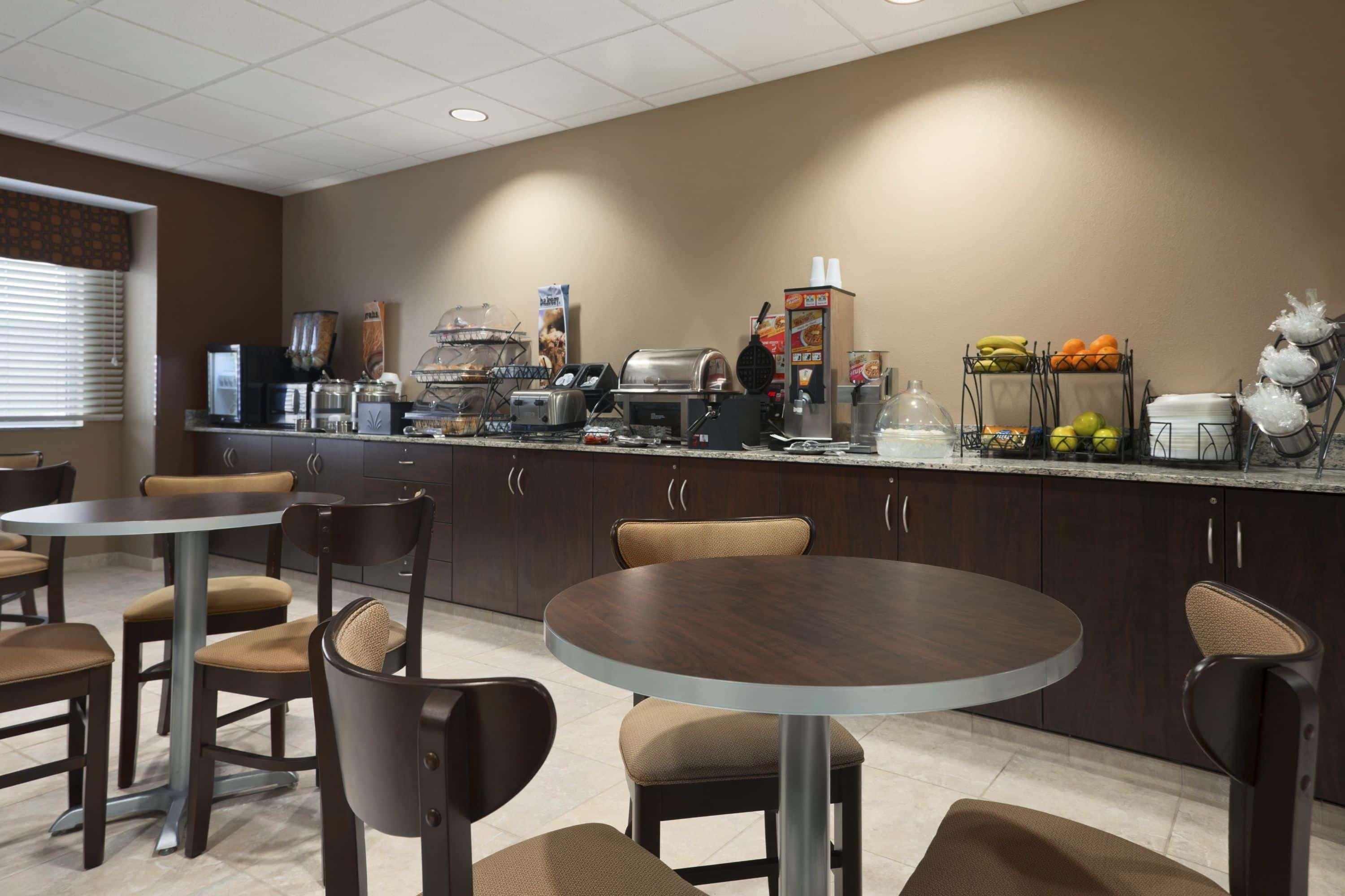 Sonesta Essential Fairmont Hotel Екстериор снимка